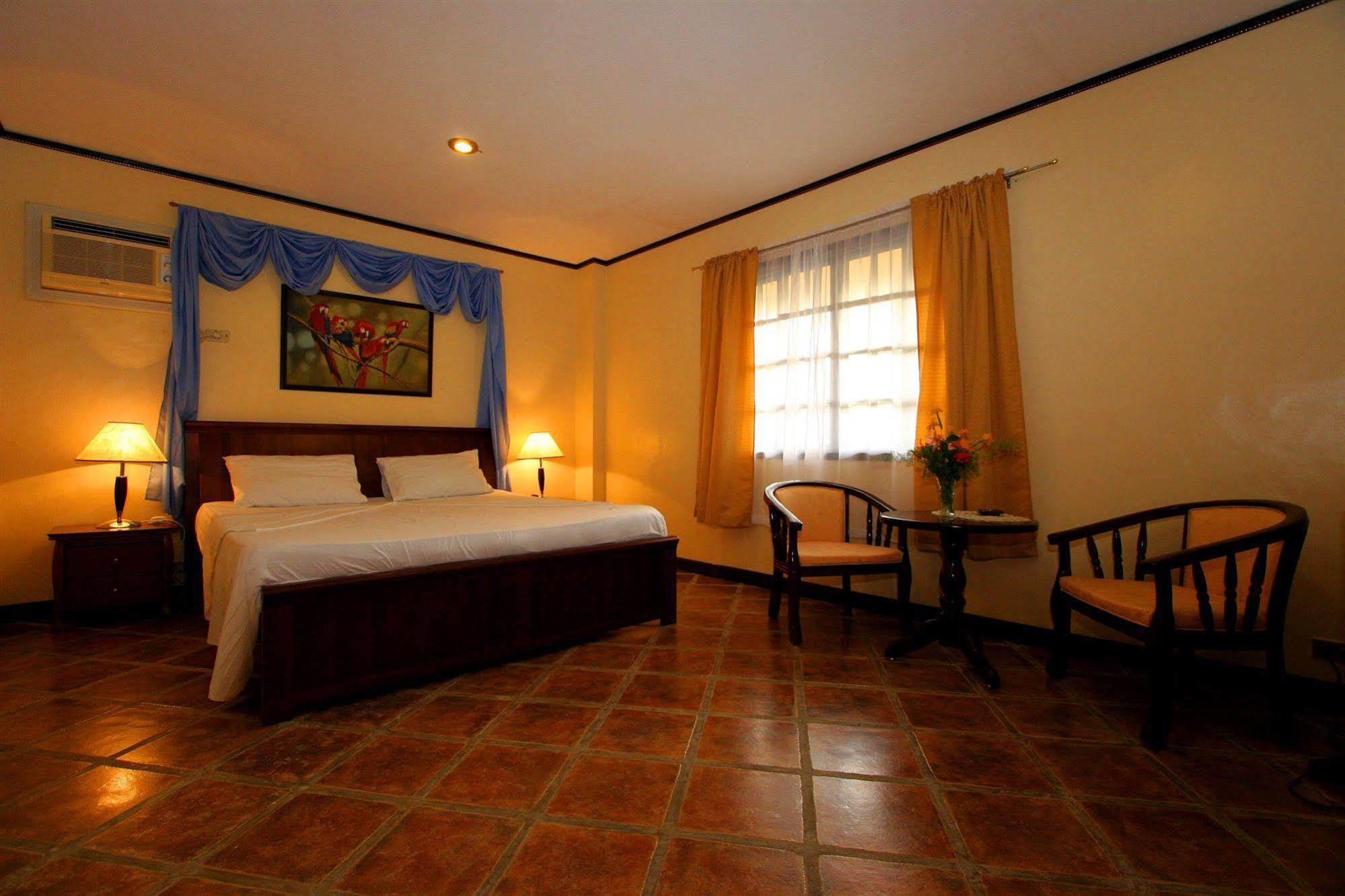 Bohol Sea Resort Panglao Exterior foto